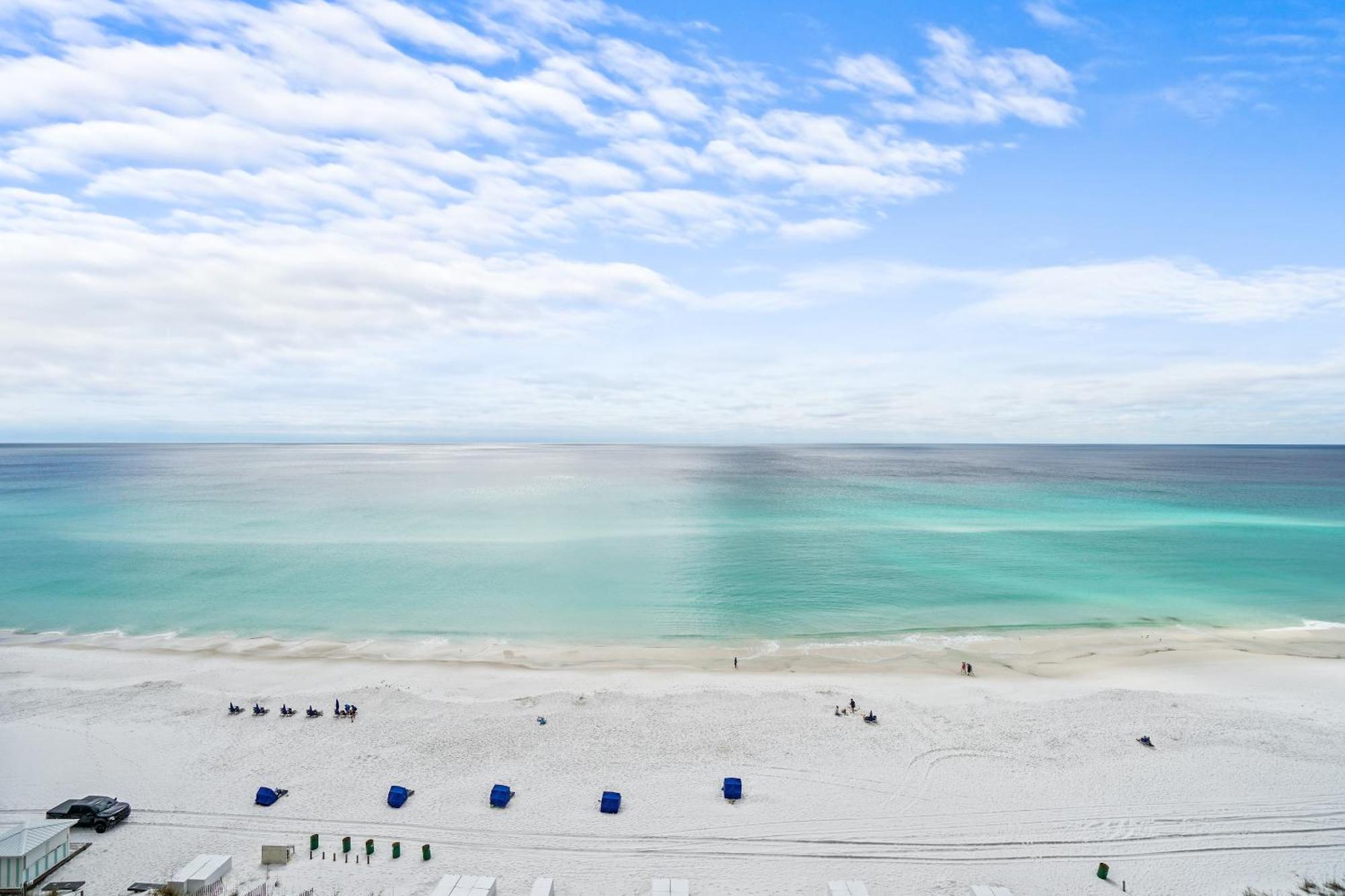 Pelican Beach Resort By Panhandle Getaways Destin Room photo